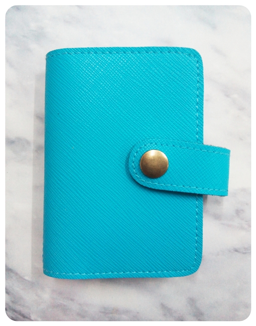 (LCH-0041) กระเป๋าใส่บัตรเคลือบ สีฟ้า Prada