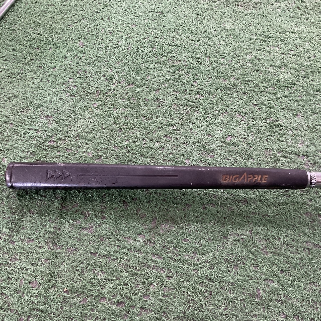 PUTTER BIG APPLE : NEW YORK 705 ก้านเหล็ก