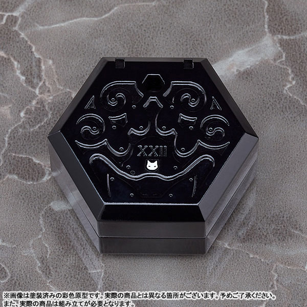 chitocerium XXII-tanio alb & atr