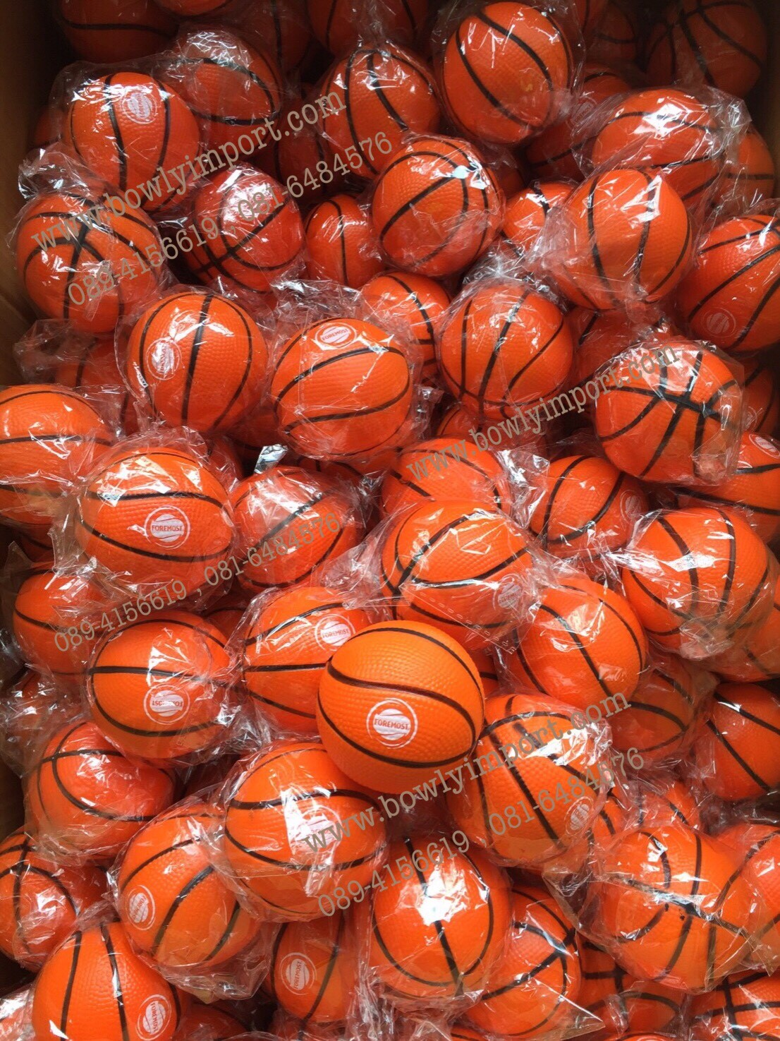 ผลิตลูกบอลบีบ บริหารมือ พร้อมโลโก้