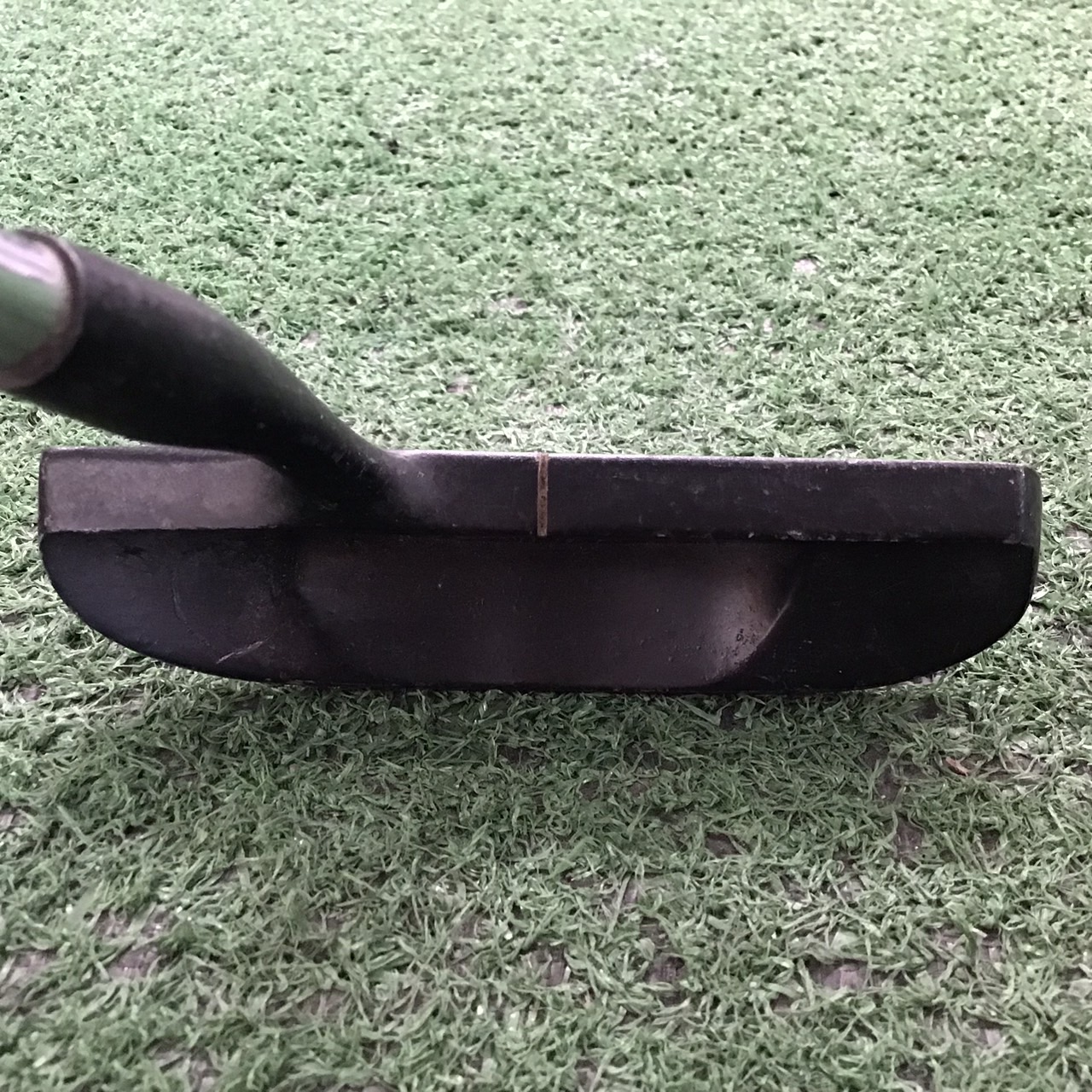 PUTTER Mizuno : PF0601 ก้านเหล็ก
