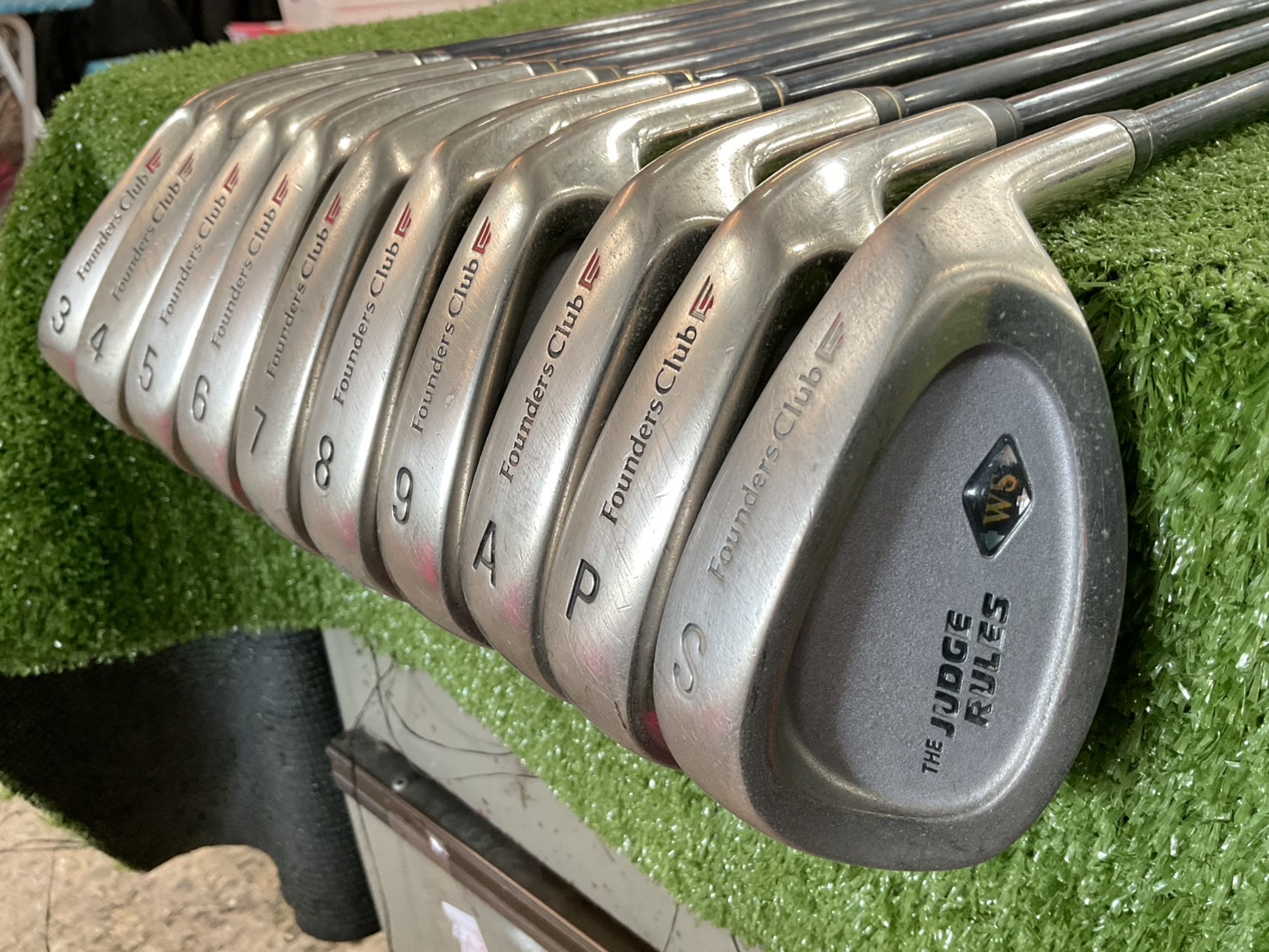 ไม้กอล์ฟ Founders Club : THE JUDGE RULES WS ก้านกราไฟร์