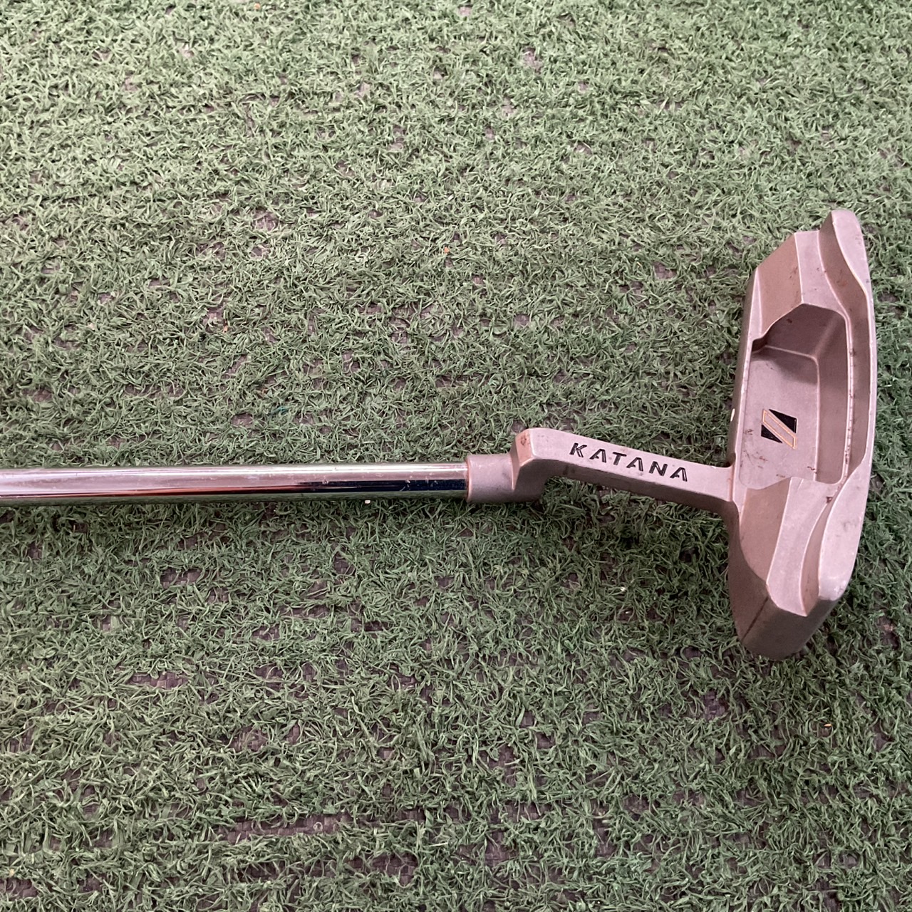 PUTTER KATAMA : GP-300 ก้านเหล็ก