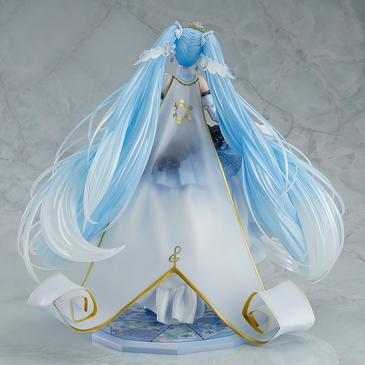 Character Vocal Series 01 Hatsune Miku 1/7 Snow Miku Snow Princess Ver.