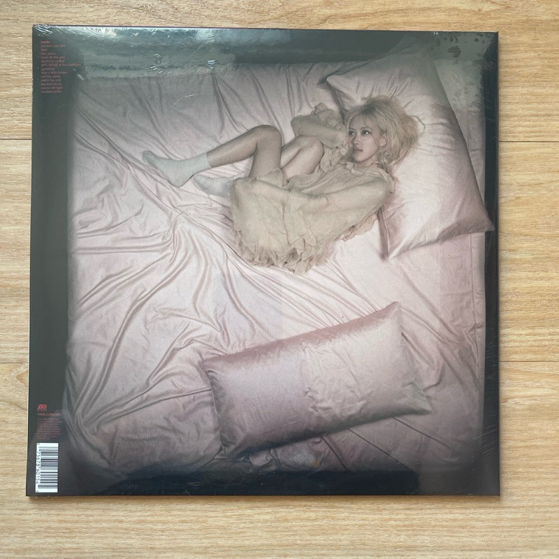 แผ่นเสียง Rosie ,Vinyl, LP, Album, Limited Edition, Alt Cover, Vampirehollie Edition, Blue มือหนึ่ง ซีล