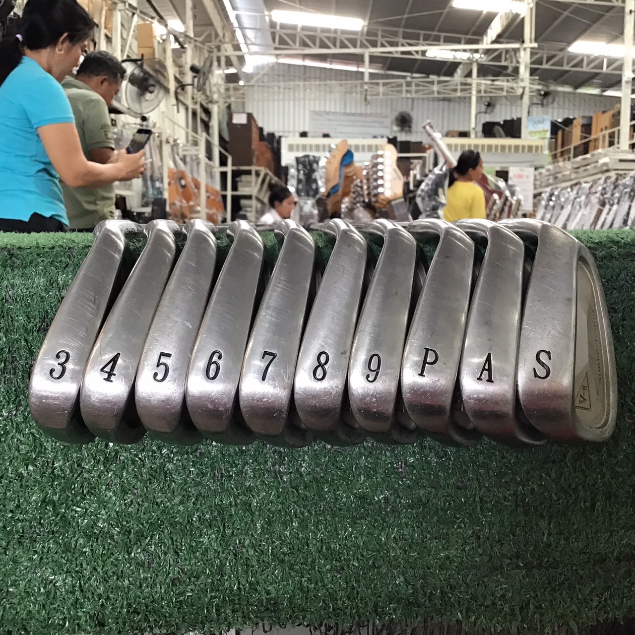 ไม้กอล์ฟ PowerBilt : V-II STRONG CAVITY ก้านกราไฟร์