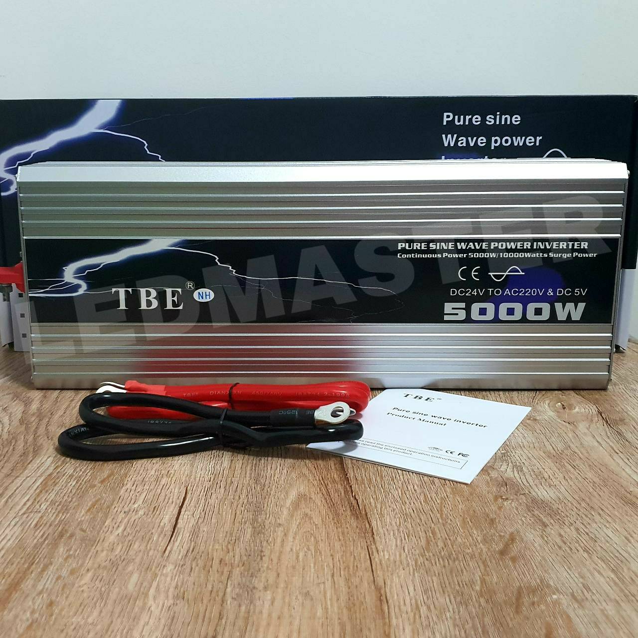 [เเถม โซล่าชาร์เจอร์ 30A] อินเวอร์เตอร์ ยี่ห้อ TBE Inverter Pure Sine Wave 5000W 24V คลื่นเพียวซายน์เวฟ กระเเสไฟบริสุทธิ์ (กระเเสไฟนิ่ง) เครื่องแปลงไฟรถเป็นไฟบ้าน หม้อแปลงไฟ ตัวแปลงไฟรถ ใช้อุปกรณ์ไฟบ้านได้ในรถ รถเเห่เครื่องเสียง