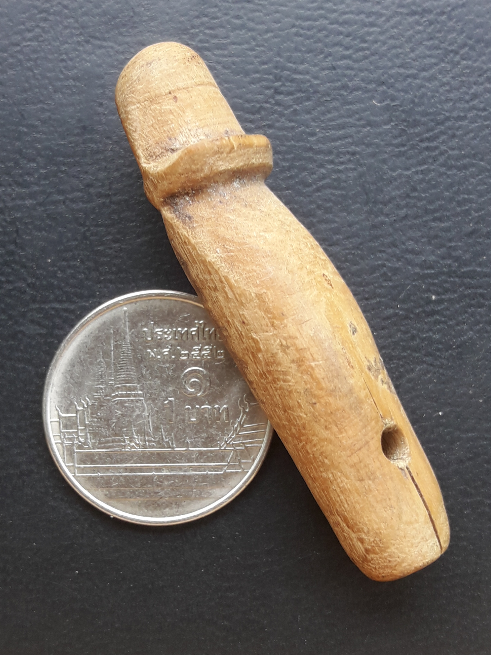 ปลัดขิก หลวงปู่เมฆ วัดลำกระดาน กรุงเทพฯ เนื้อไม้ เก่าสวยครับ