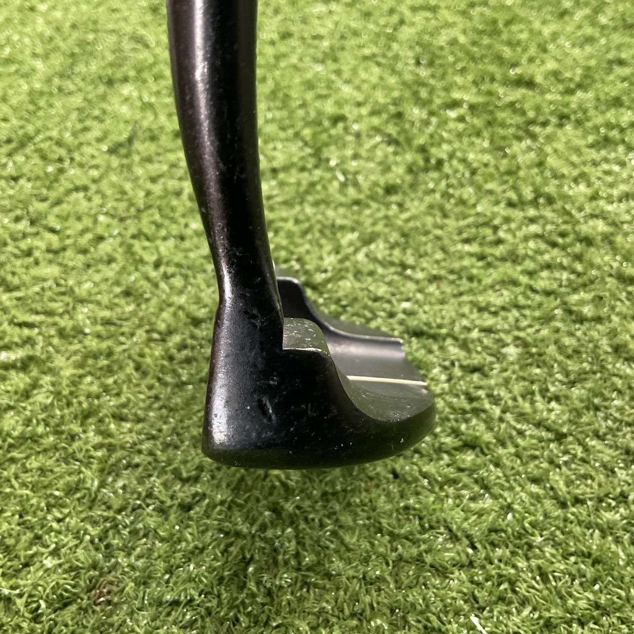 PUTTER TaylorMade : Rossa maranello 8 ก้านเหล็ก