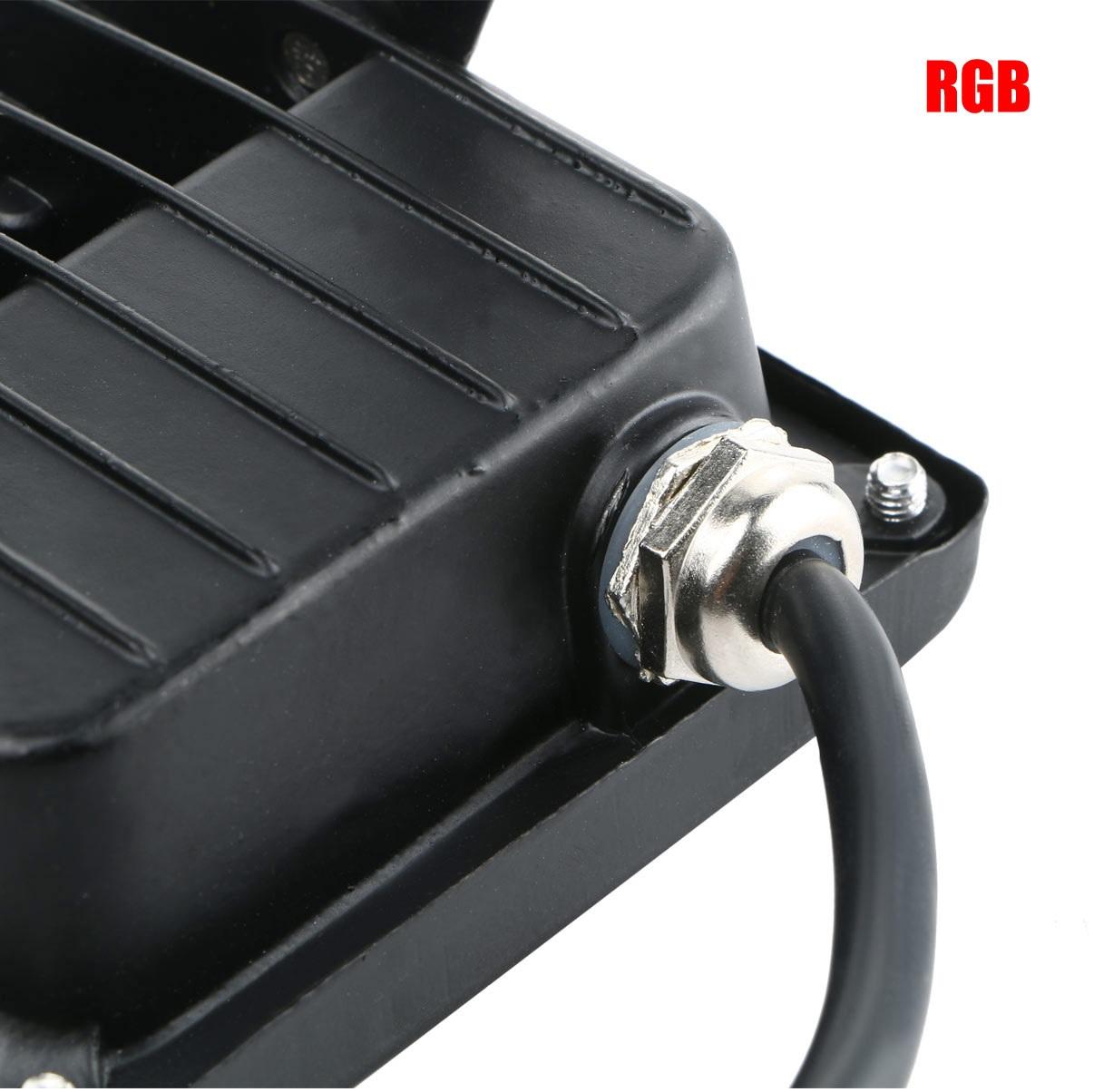 ส่งฟรี + เก็บปลายทาง ! LED FLOODLIGHT 20 W สี RGB 220V สปอร์ตไลท์สลับสี rgb ปรับได้ 16 โหมด ไฟตกเเต่ง ไฟประดับ ไฟปีใหม่ สวน ทางเดิน ป้ายโฆษณา ประดับเทศกาลปีใหม่ คริสมาส รุ่นบาง ควบคุมการใช้งานด้วยรีโมทคอนโทรล มาพร้อมสายเเละปลั๊ก จำนวน 1 ชิ้น