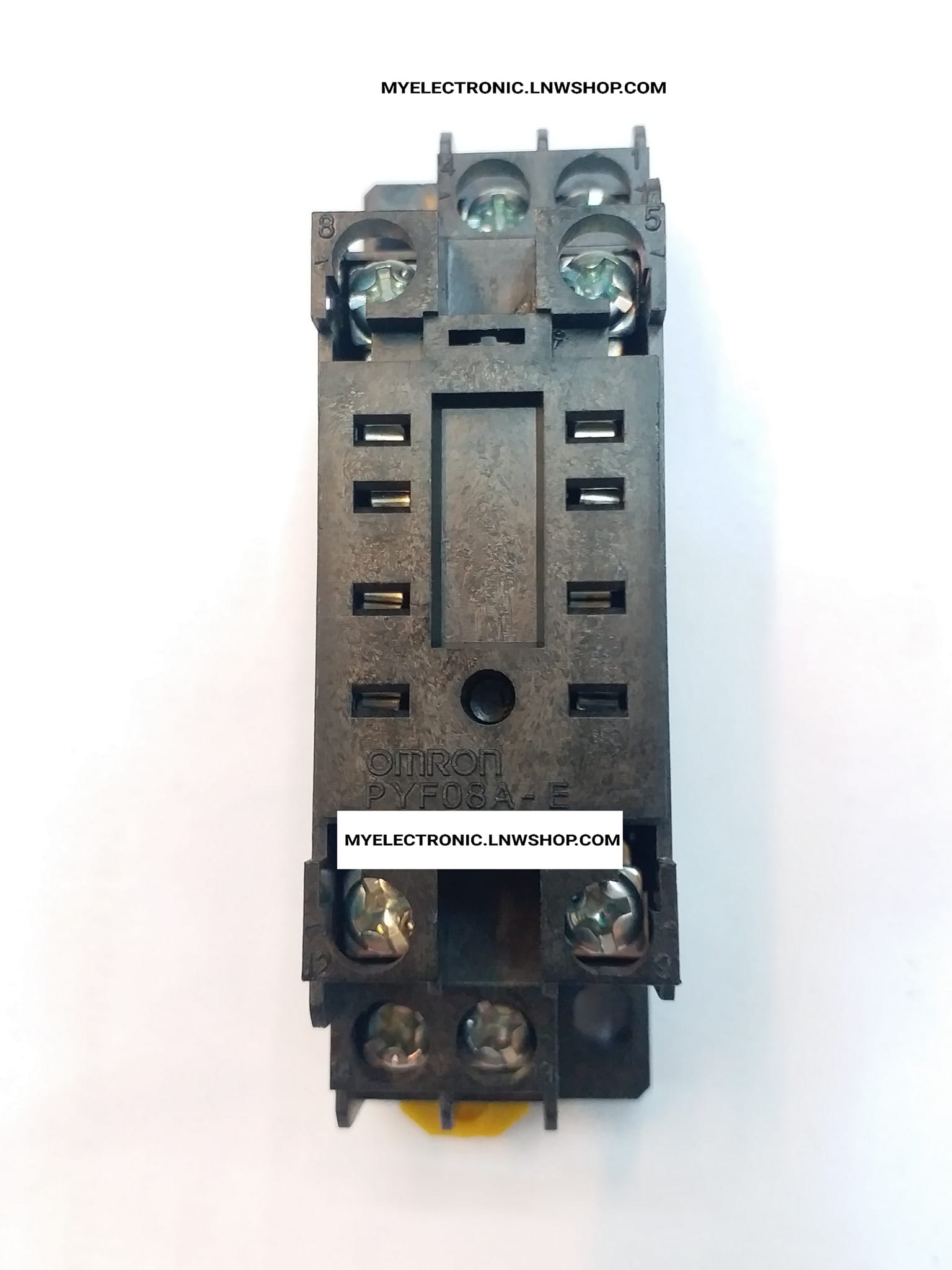 ขาย PYF08A-E SOCKET RELAYขันน็อตMY2 ซ็อกเก็ตรีเลย์MY2 ขันน็อต ยี่ห้อ OMRON ซ็อกเก็ตรีเลย์ MY2 SOCKET RELAY ราคา ตัวละ . . . . . หน่วย บาท