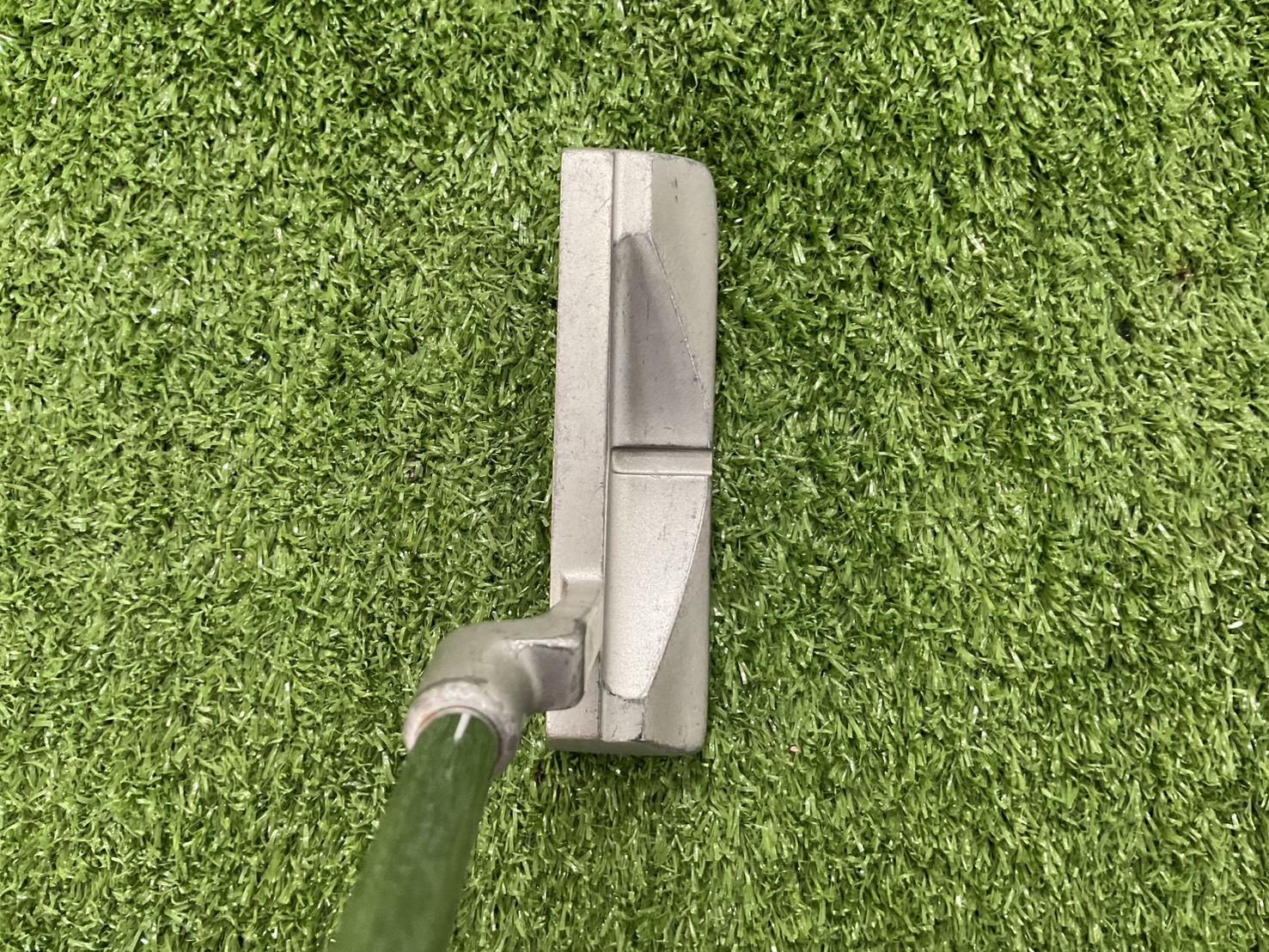 PUTTER ARROWTUBE : WZ ก้านเหล็ก