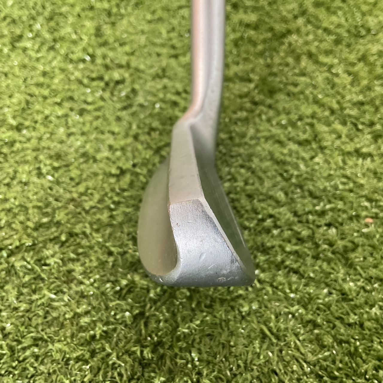 CHIPPER Golden Arrow : APPROACH PUTTER 2-33 ก้านกราไฟร์