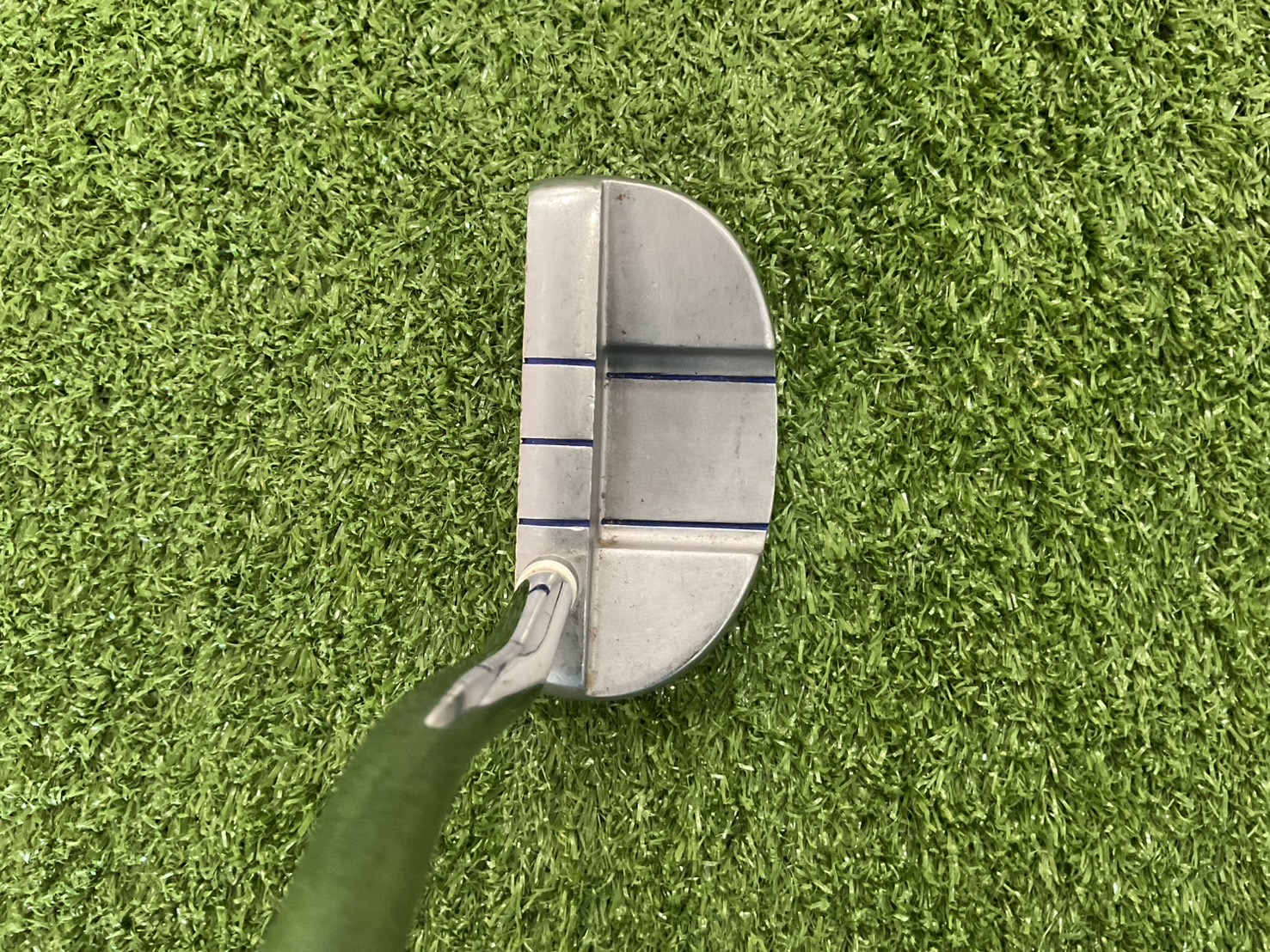 PUTTER Lunafare : LFP-1 ก้านเหล็ก (สำหรับผู้หญิง)