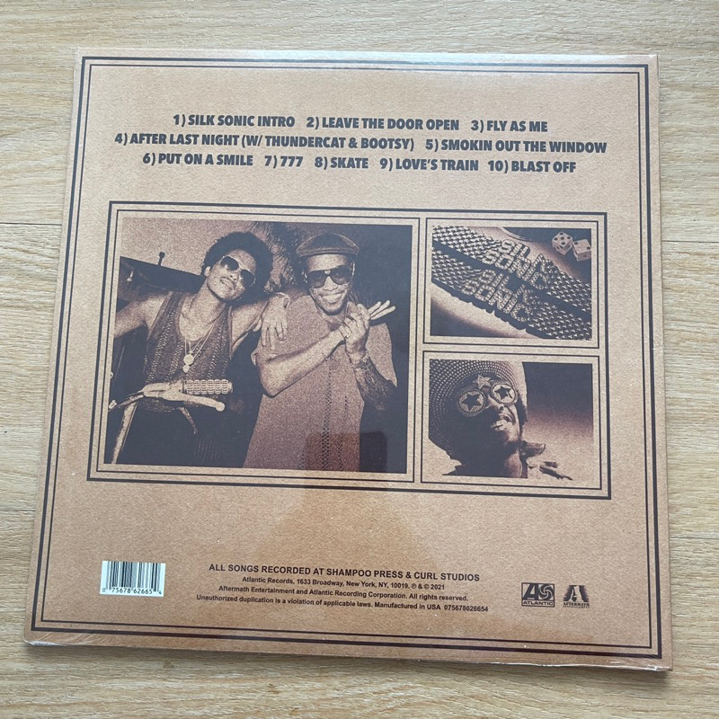 แผ่นเสียง Silk Sonic – An Evening With Silk Sonic **Limited Edition, Bonus Track 10 เพลง แผ่นเสียง มือหนึ่ง ซีล