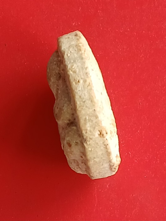 พระปิดตา เนื้อผง ไม่ทราบที่