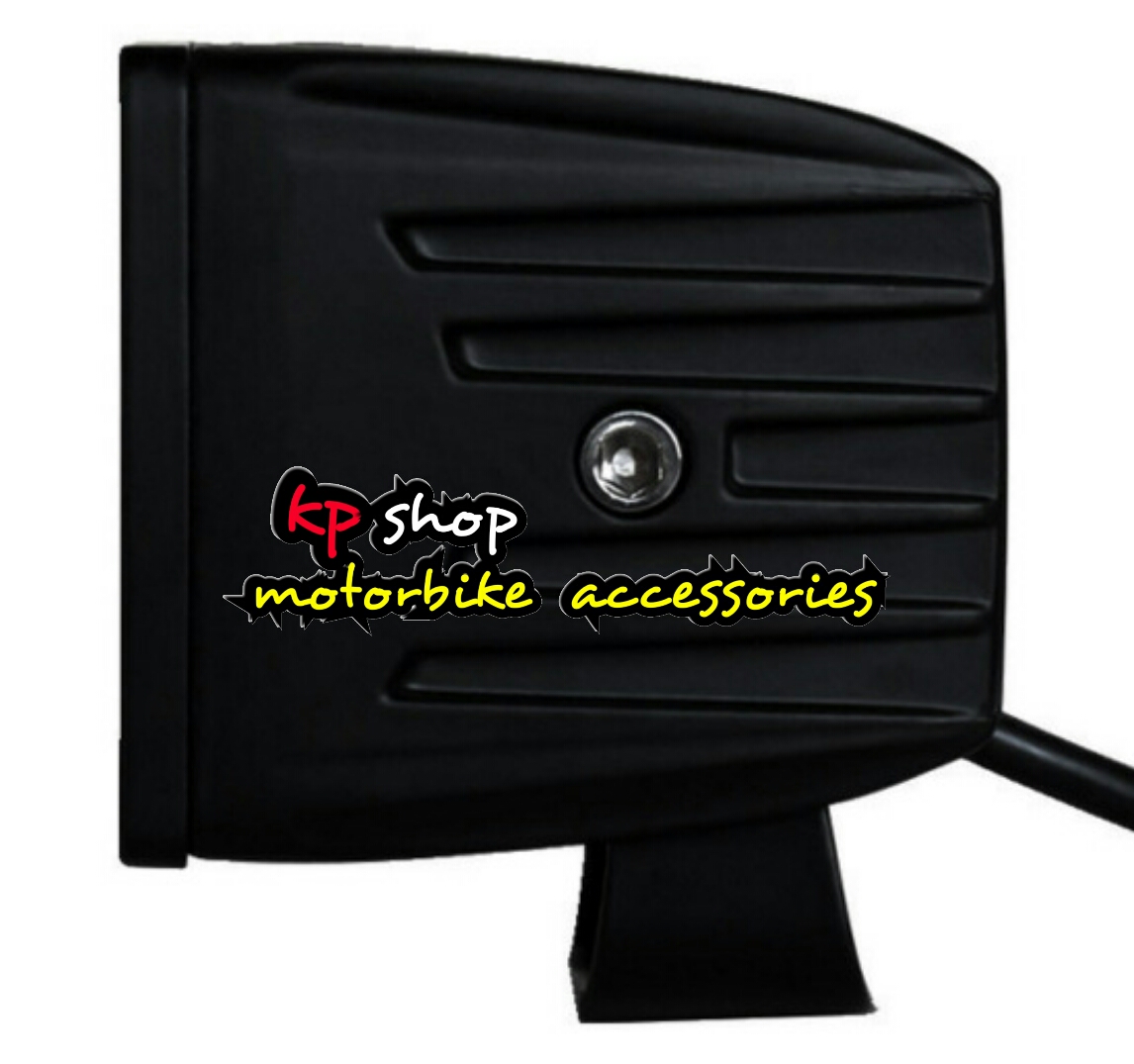 ไฟสปอตไลท์ 4 ดวง ทรงเหลี่ยม