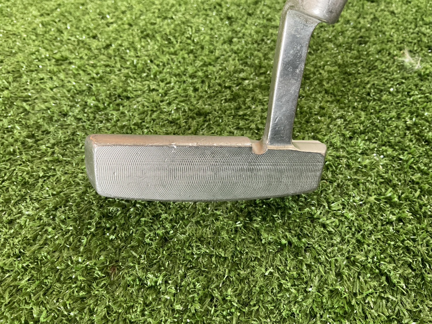 PUTTER DARUMA ก้านเหล็ก