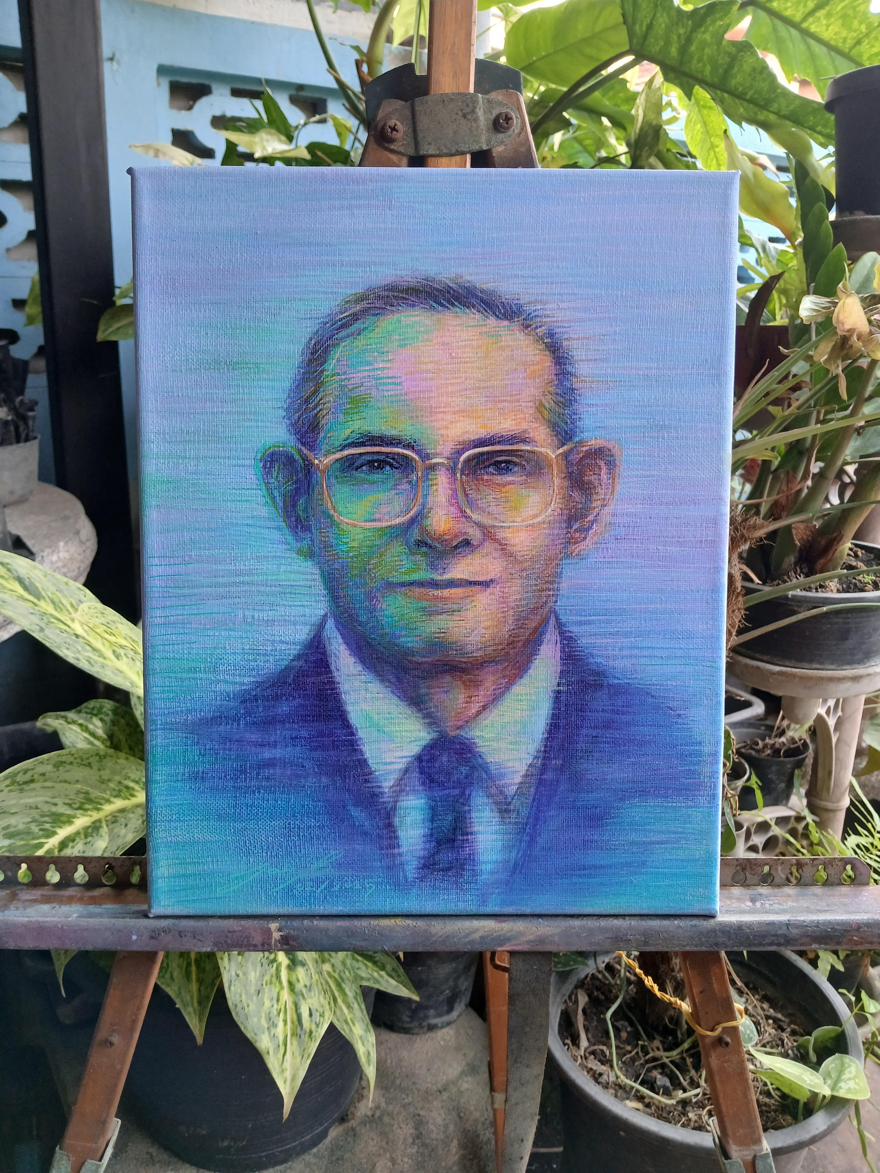 ภาพวาด ในหลวง รัชกาลที่ 9 สีอะครีลิคและวาดเส้นปากกาอะครีลิค แนว colorful บนเฟรมผ้าใบ ขนาด 24 cm. x 29.5 cm.(ประมาณ a4) งานวาด มีชิ้นเดียว ไม่ใช่ภาพพิมพ์หรือโปสเตอร์