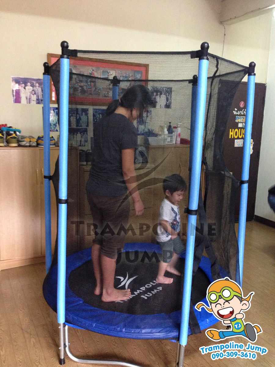 แทรมโพลีน 55 นิ้ว สปริงบอร์ด ออกกำลังกายเพิ่มความสูง รับน้ำหนักได้ 100 kg สำหรับบ้านพื้นที่น้อยๆ