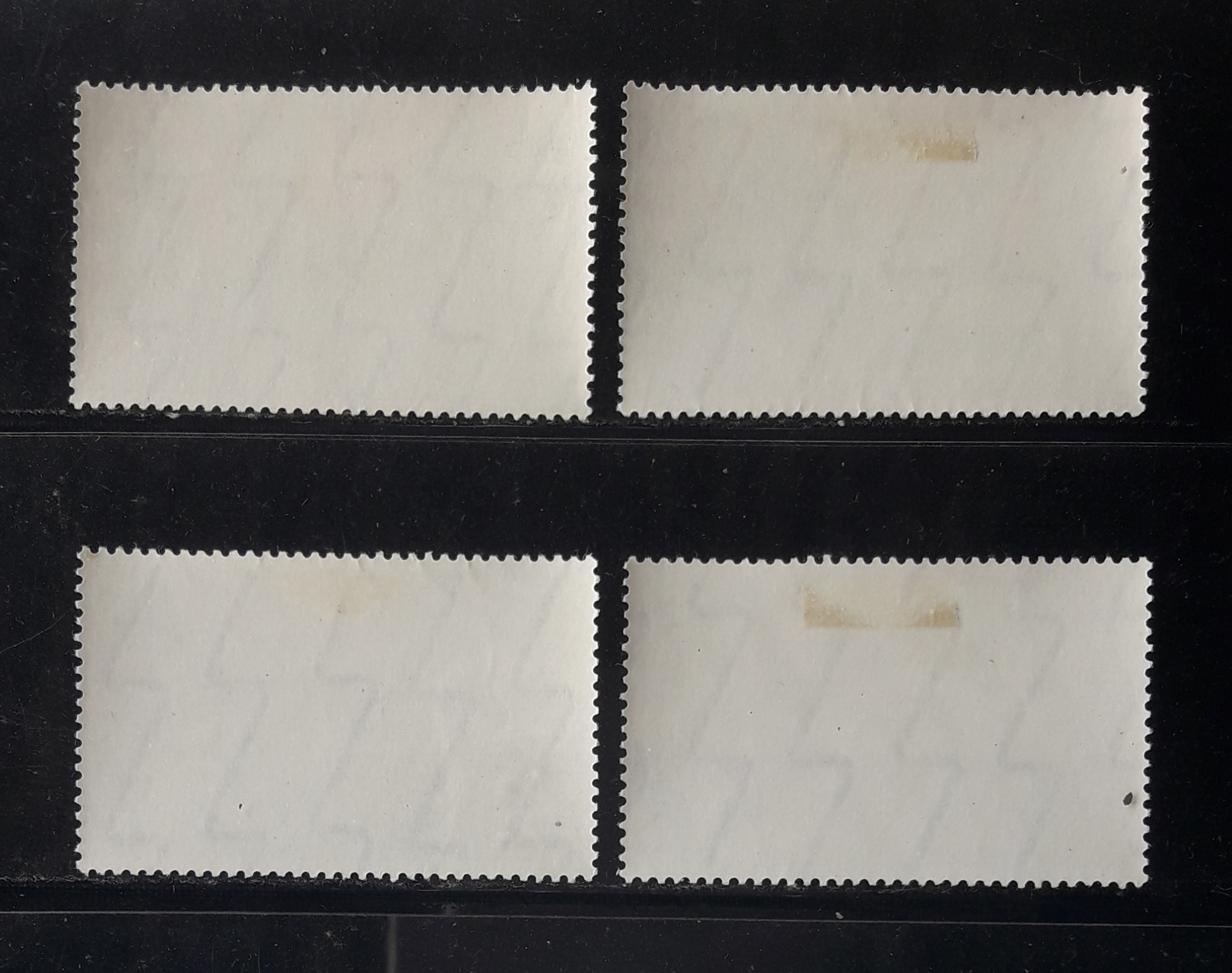 s3357-แสตมป์การฟ้อนรำไทย ปี 2512 ยังไม่ใช้ จำนวน 4 ดวง ครบชุด นิยมหายาก ราคาเบา น่าสะสมครับ