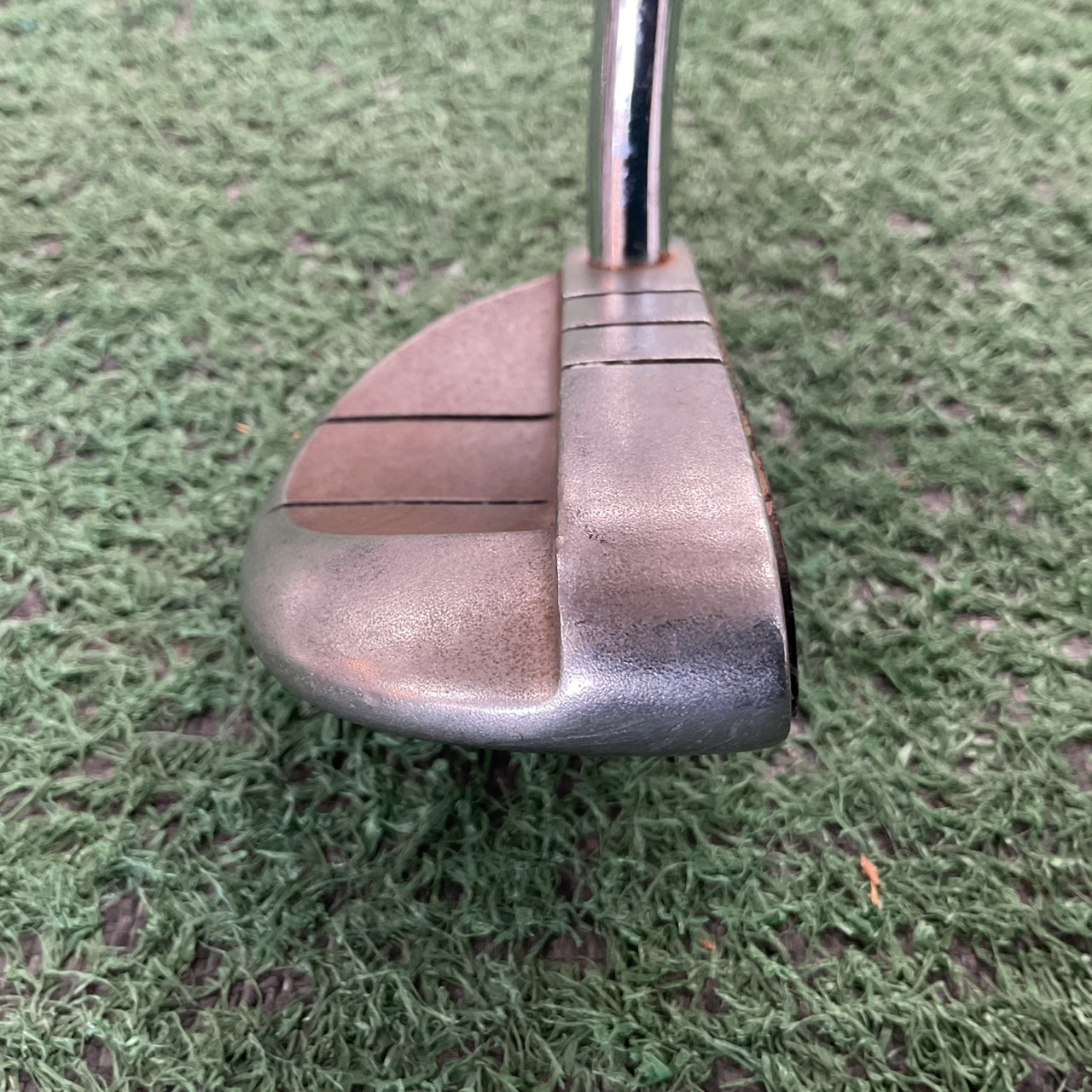 PUTTER Black Knight ก้านเหล็ก