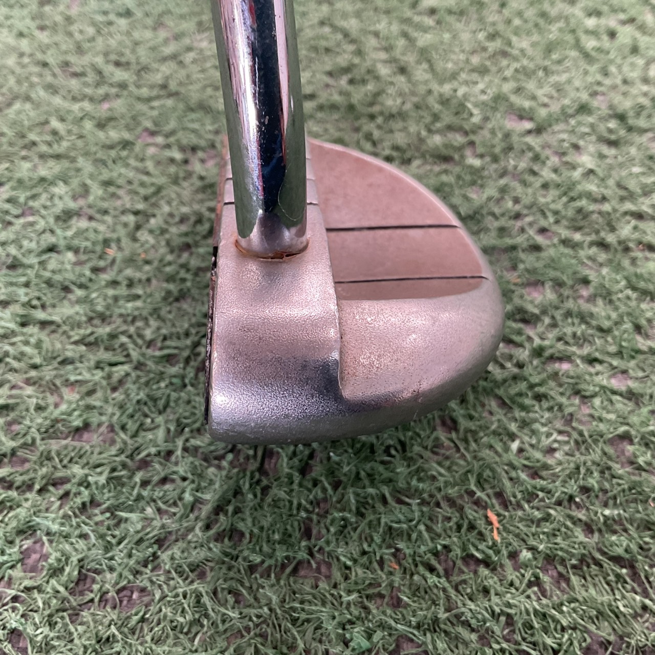 PUTTER Black Knight ก้านเหล็ก