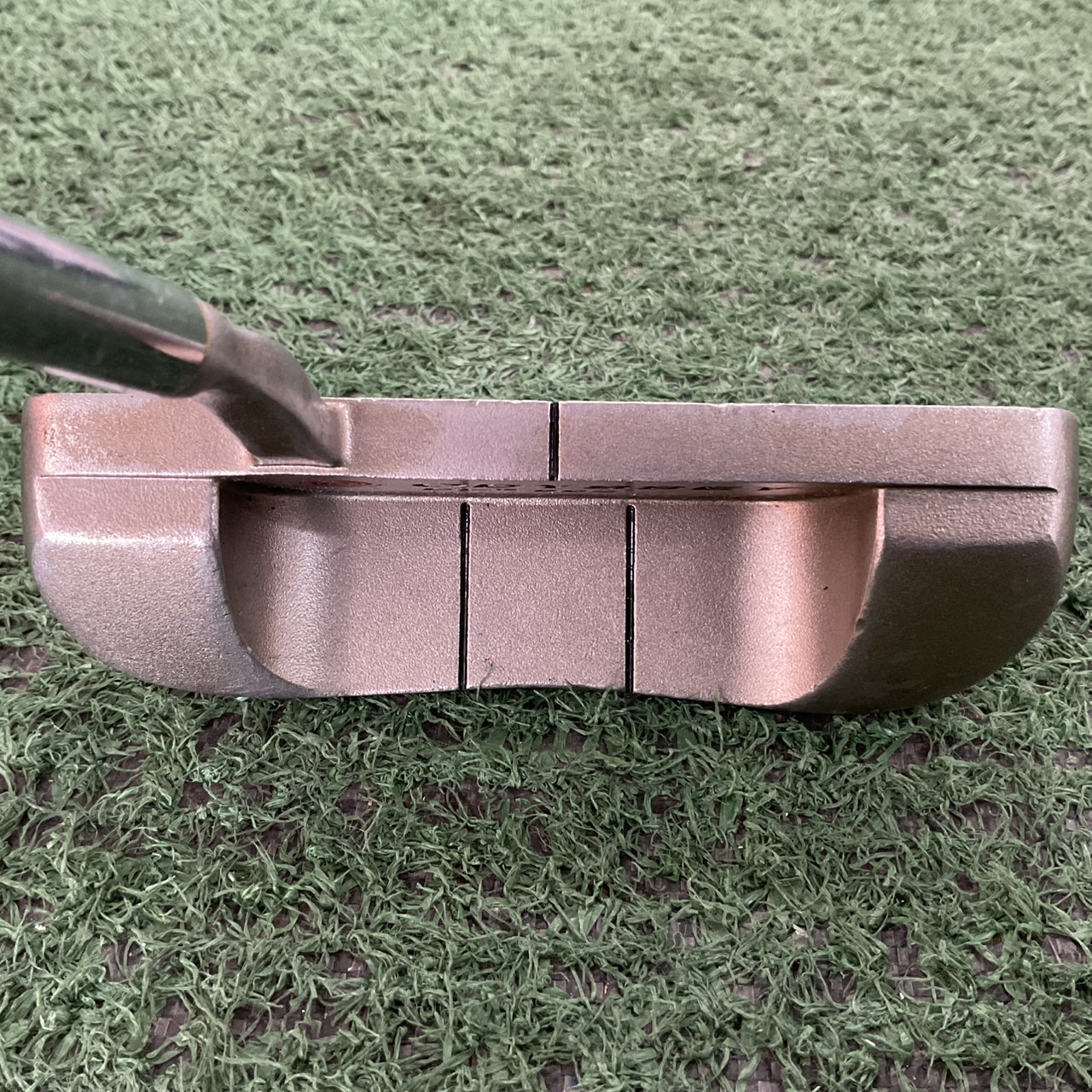 PUTTER ODYSSEY : DF™ 992 ก้านเหล็ก