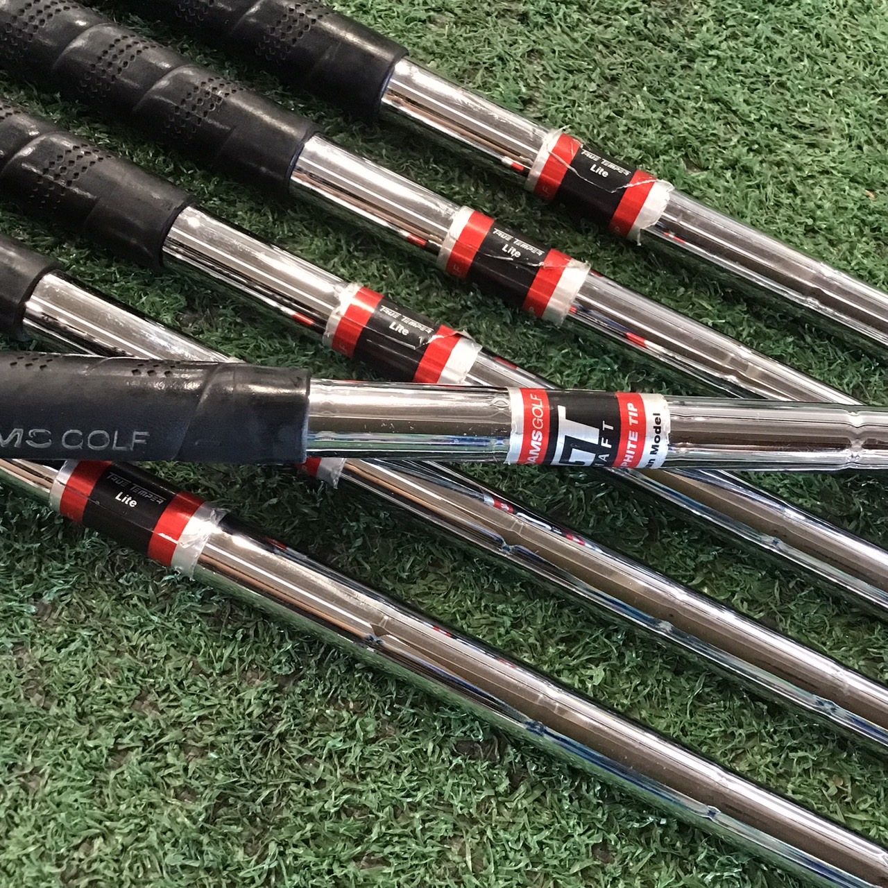 ไม้กอล์ฟ ADAMS GOLF : Tight Lies / Lite ก้านเหล็ก