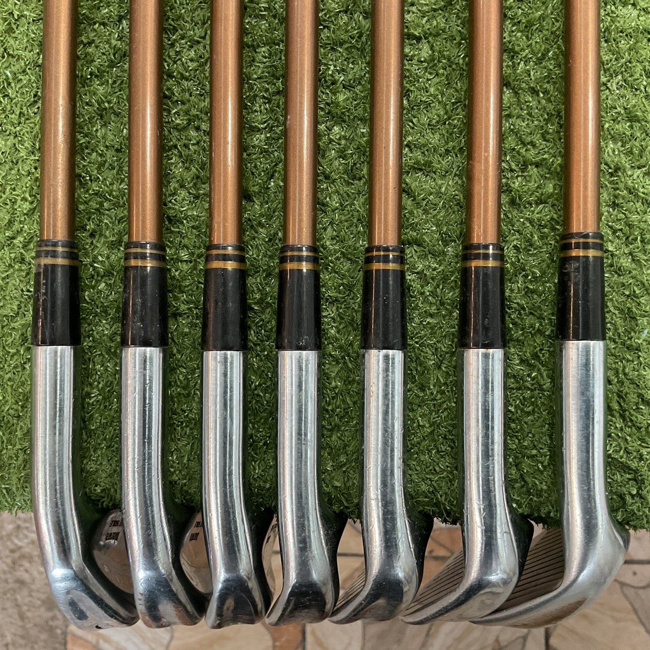 ไม้กอล์ฟ Daiwa : TWIN CUT SOLE M3 / WHISKER ก้านกราไฟร์