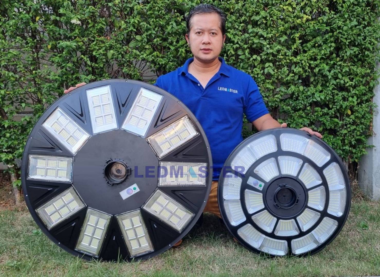 🔥80000W ใหญ่สุด75CM รุ่น Superbig โคมไฟถนนโซล่าเซลล์ UFO (1500 เม็ดไฟ 60 ช่องไฟ) สว่างมาก Solar Light ไฟโซล่าเซลล์