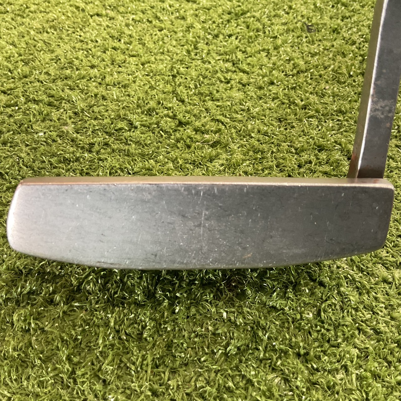 PUTTER BRIDGESTONE : WIDE SOLE LC-03 ก้านเหล็ก