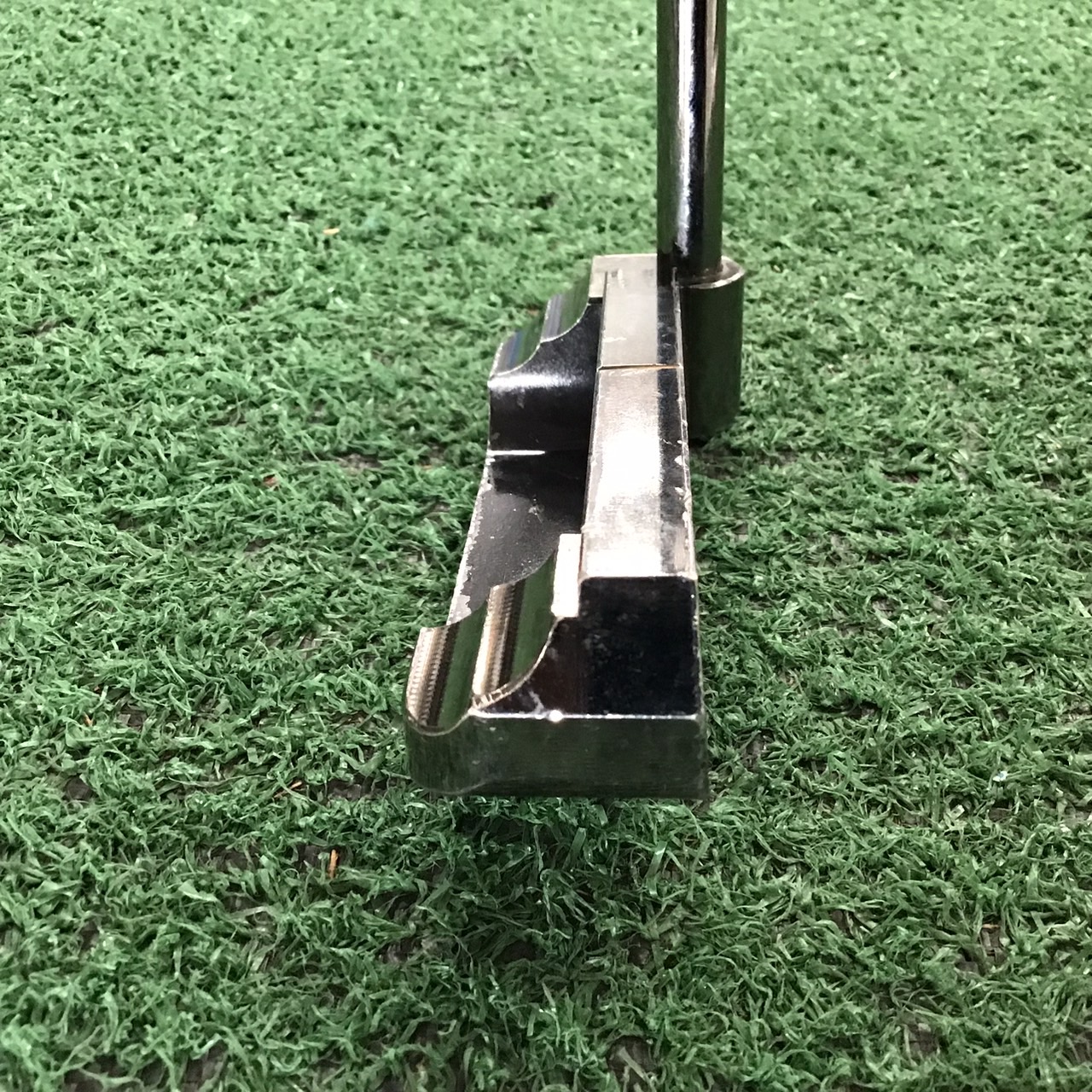 PUTTER REGNANT ก้านเหล็ก