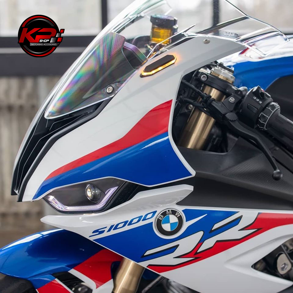 อุดกระจกไฟเลี้ยว FUTURISMOTO สำหรับ S1000RR 2020+