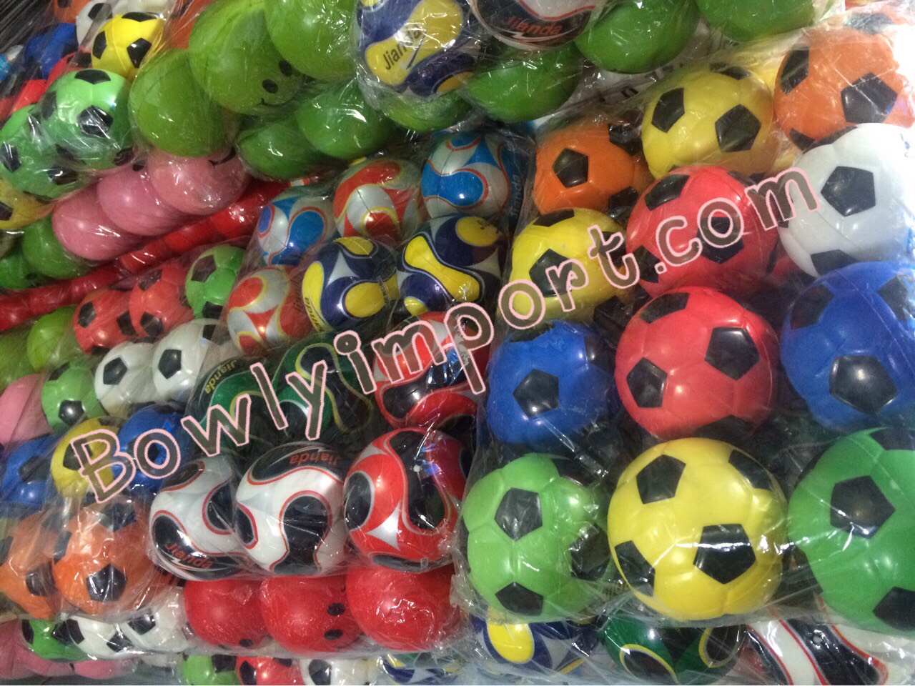 บอลบีบสำหรับบริหารมือ เนื้อยาง pu ลายลูกฟุตบอล