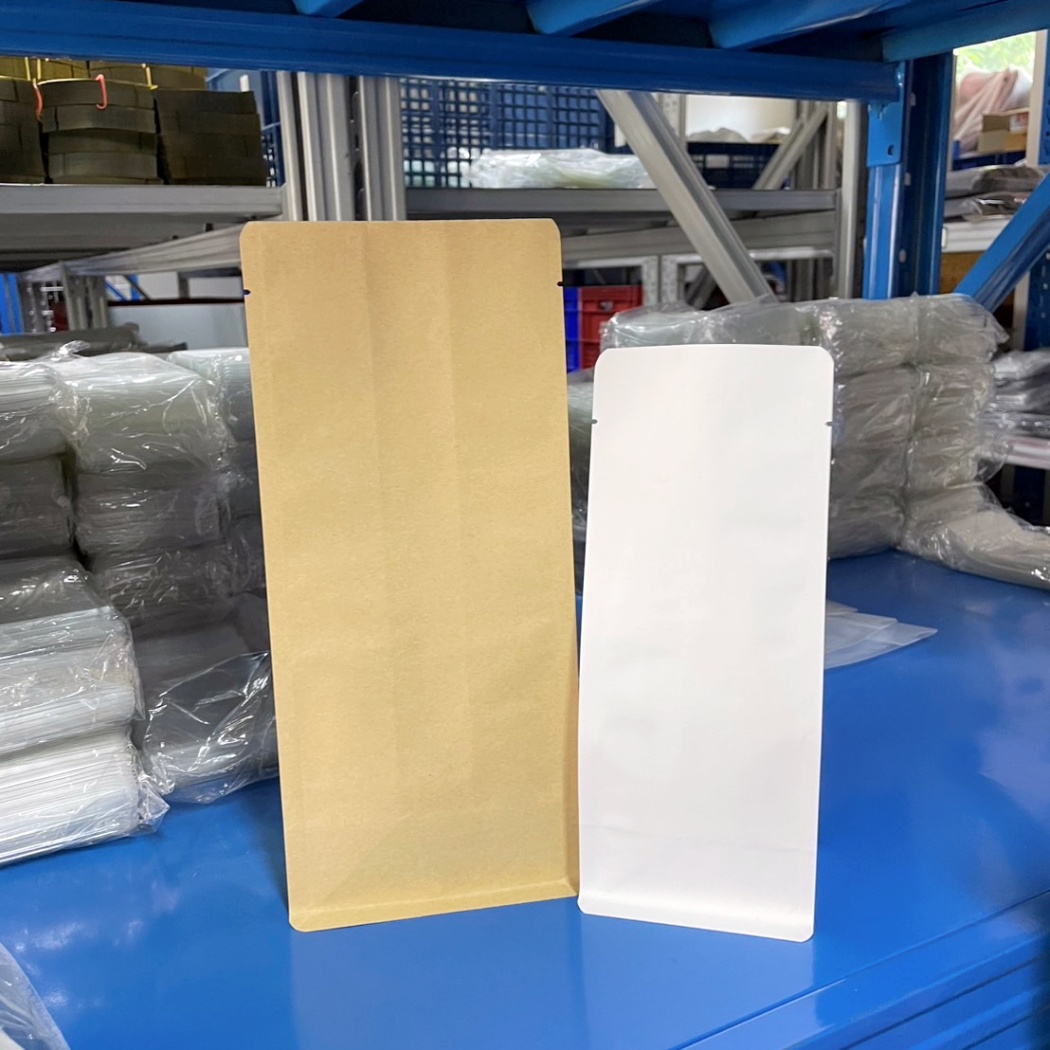 ถุงฟอยล์กาแฟ ถุงใส่เมล็ดกาแฟ ขยายข้างตั้งได้ (มีวาล์ว)ไม่ติดซิป รุ่นมีรูระบาย (10 ใบ)