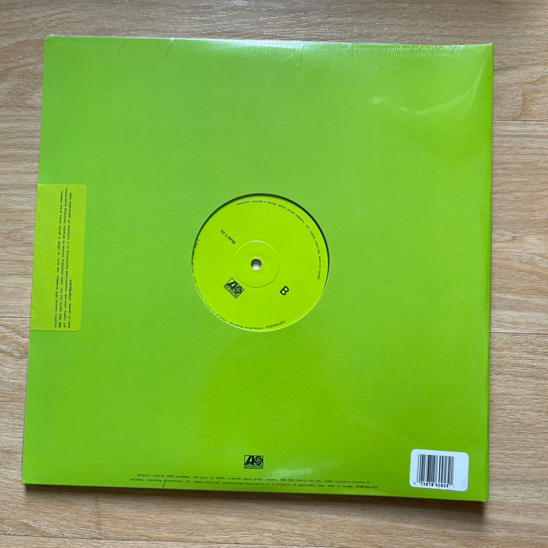 แผ่นเสียง Charli XCX - Brat , Vinyl, LP, Album, Limited Edition, Clear With Gray Marble ,canada มือหนึ่ง ซีล