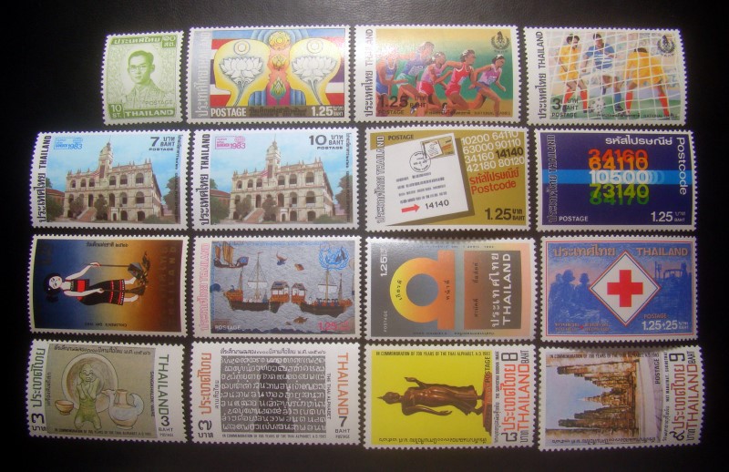 ((--ยังไม่ใช้--)) s3024-แสตมป์ในหลวง ร.9 ชุดที่5 พ.ศ.2515 + แสตมป์ปี 2526-27 พิมพ์ England-Holland-Japan จำนวน 9 ชุด ยังไม่ใช้ สวย ราคาเบา น่าสะสมครับ