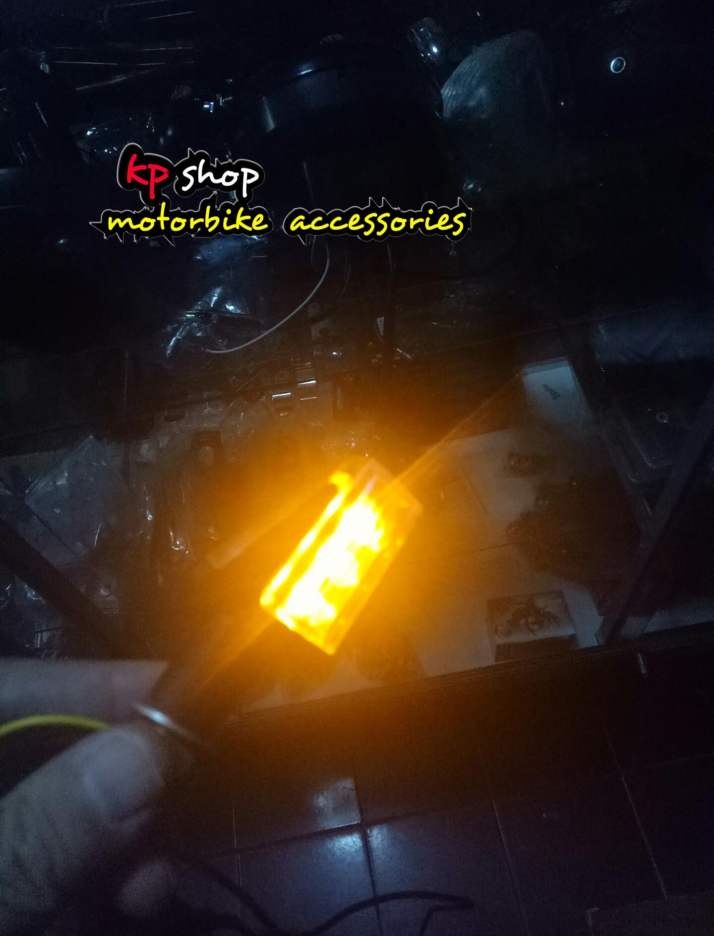 ไฟเลี้ยวมอเตอร์ไซค์แต่ง led