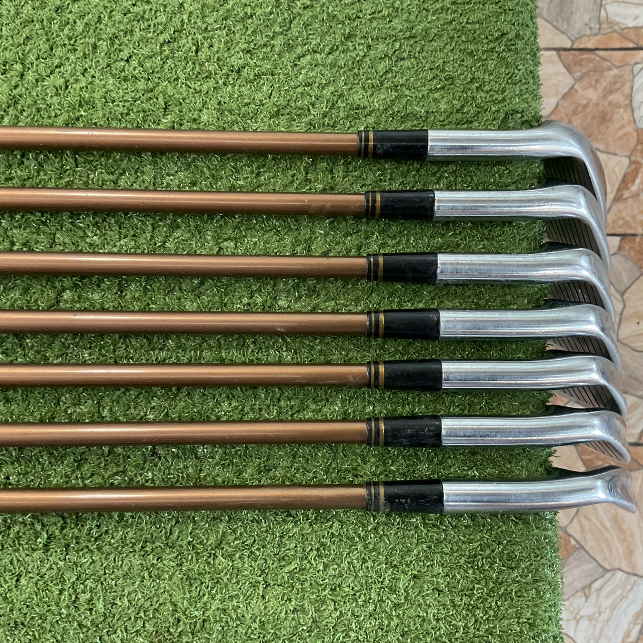 ไม้กอล์ฟ Daiwa : TWIN CUT SOLE M3 / WHISKER ก้านกราไฟร์