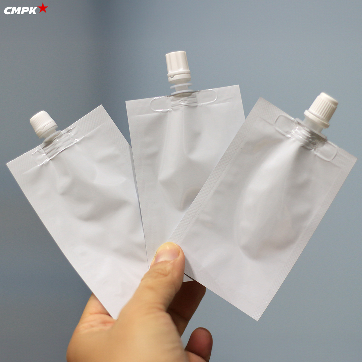 (100 ใบ) ซองครีม มีฝา สำเร็จรูป 10-20 มล. แบบมีจุกหมุนเปิดปิด สีขาวเงา เกรดเดียวกับใน shop