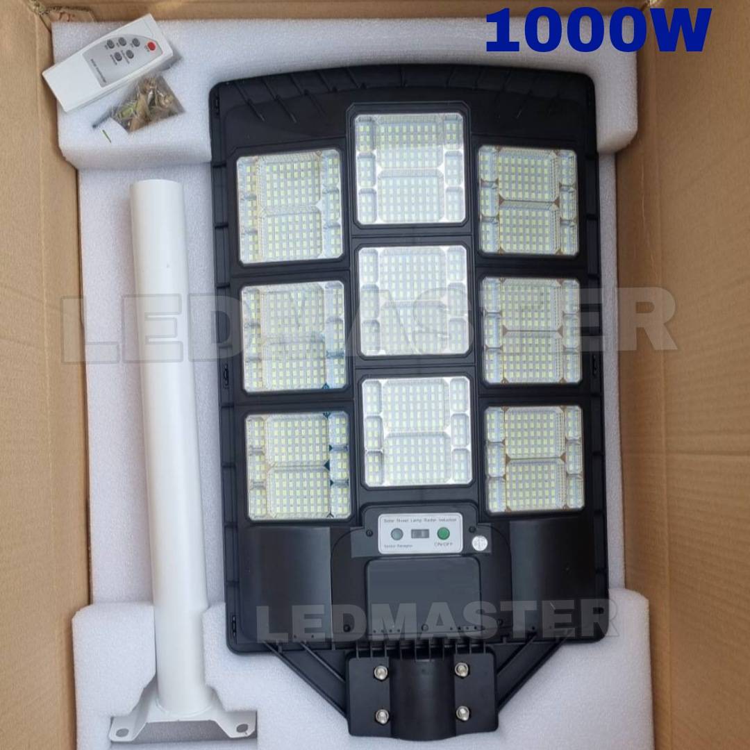 ✴NEW2022 โคมไฟถนนโซล่าเซลล์ รุ่น Combo 1200W 1000W 800W โคมไฟติดถนนโซล่าเซลล์ พร้อมขายึด ไฟสว่างถึงเช้า โคมไฟสปอร์ตไลท์