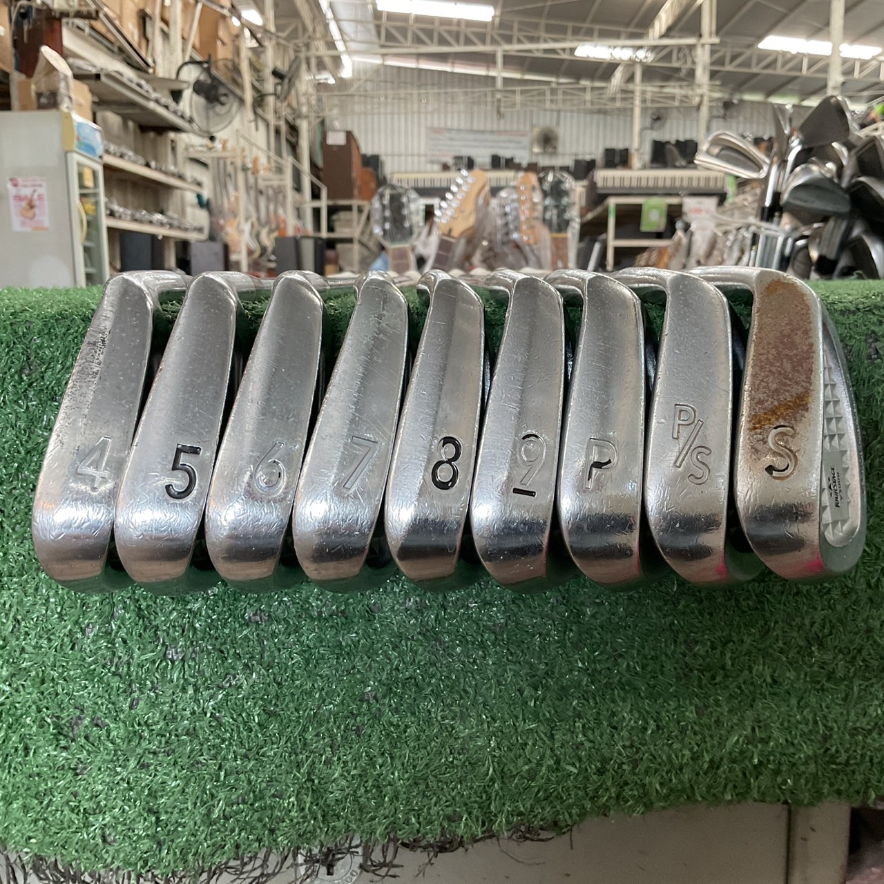 ไม้กอล์ฟ BRIDGESTONE : TOURSTAGE V-3000 ก้านเหล็ก