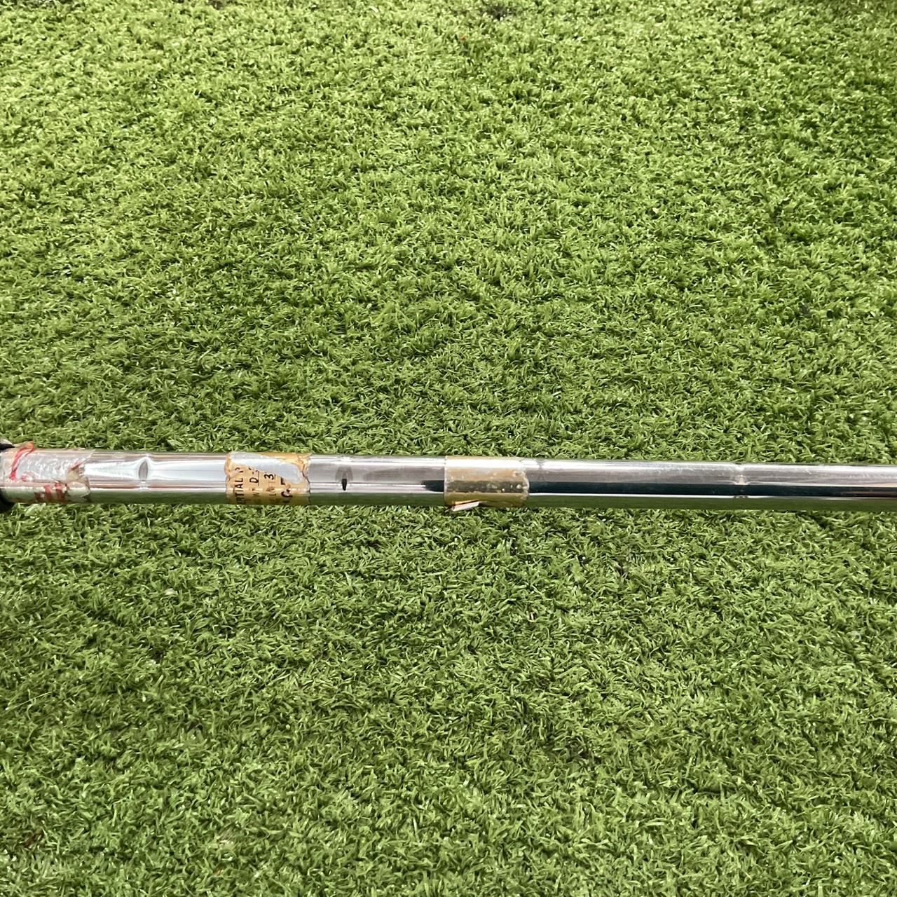 PUTTER SLOTLINE : HIGH MOMENT ก้านเหล็ก