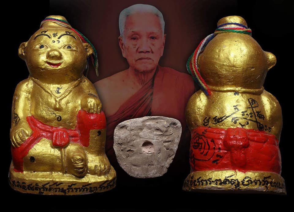 กุมารทองรุ่นเจ้าสัวน้อย (ตัวครู ) หลวงปู่ชวน วัดเขาแก้ว ขนาดบูชา 9 นิ้ว เนื้อดินอาถรรพ์