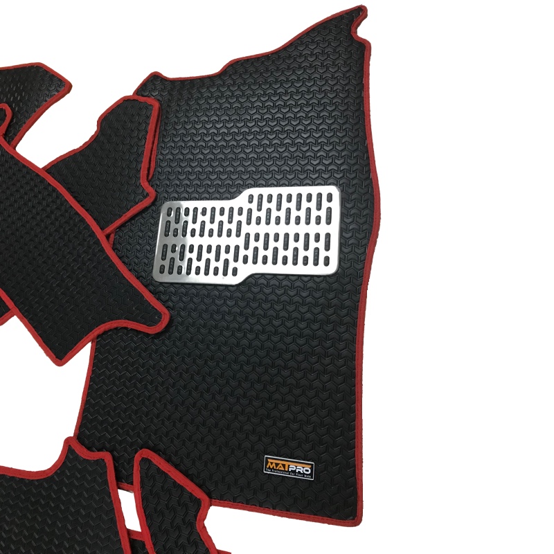 พรมปูพื้นเข้ารูป 100% ลายกระดุม สำหรับรถ รุ่น ALL NEW AVANZA 2016