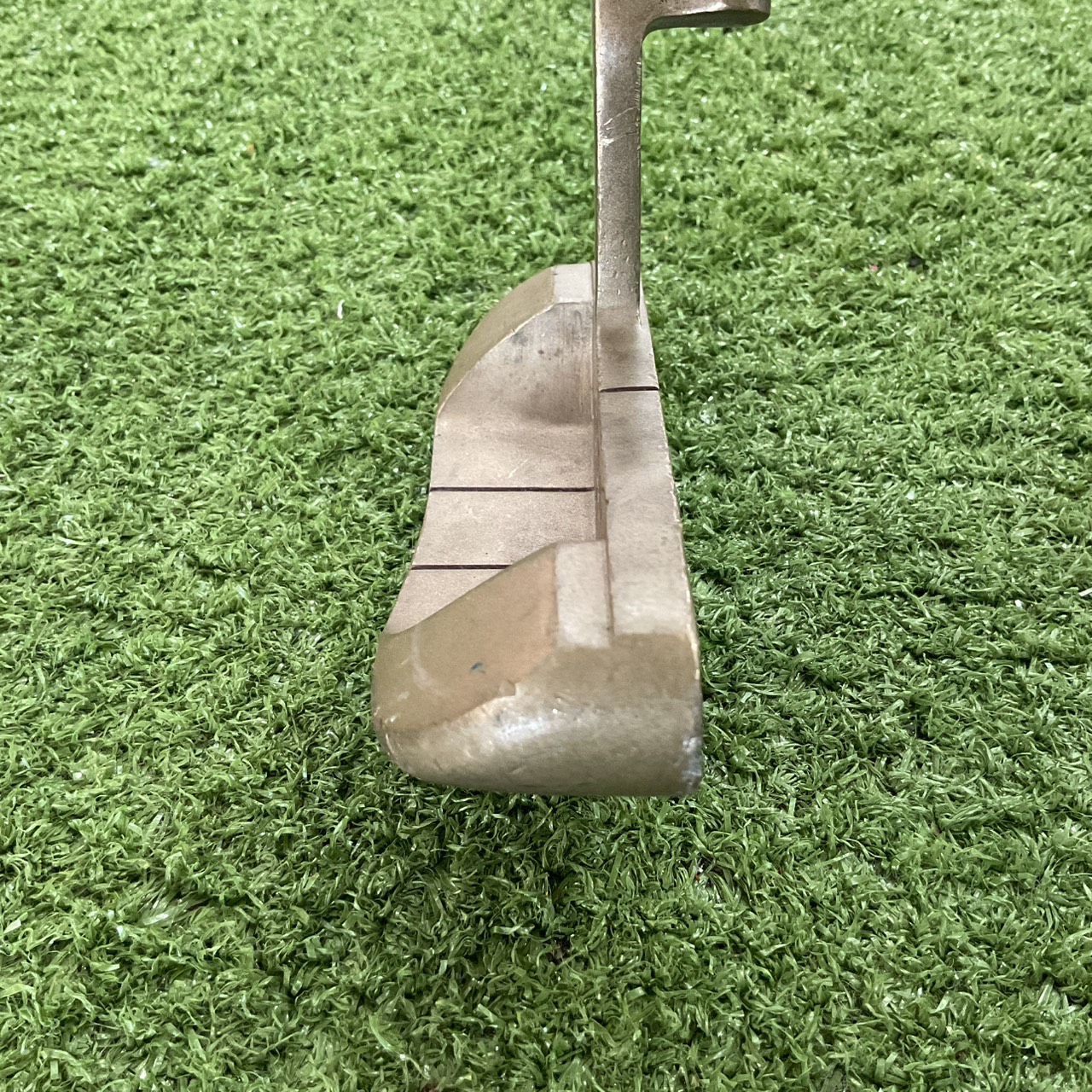 PUTTER ODYSSEY : DF™ 990 ก้านเหล็ก