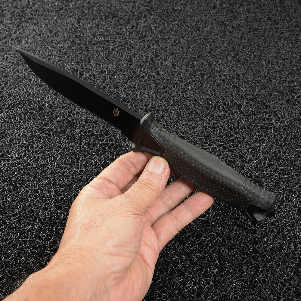 GB-103 มีดใบตาย มีดเดินป่า มีดแคมปิ้ง มีดพก Gerber Knife Black ใบมีดรวมด้าม 24 ซม ชิ้น 390 กรัม Black 11 inch