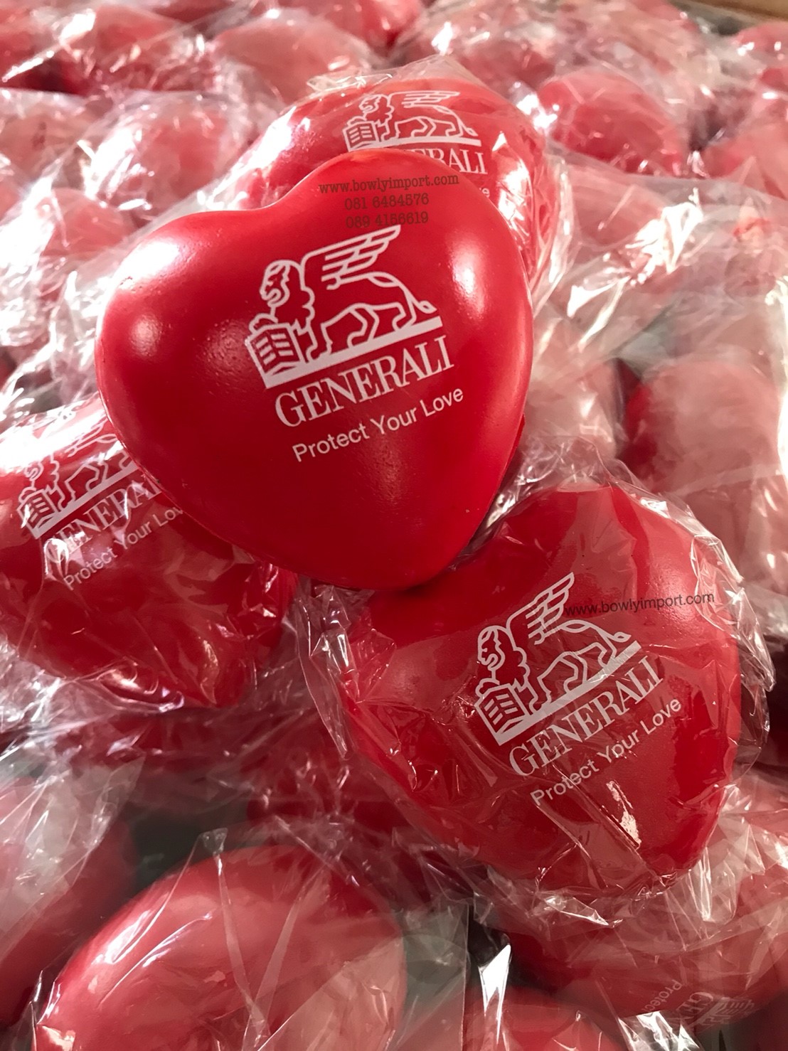 ผลิตลูกบอลบีบ บริหารมือ พร้อมโลโก้