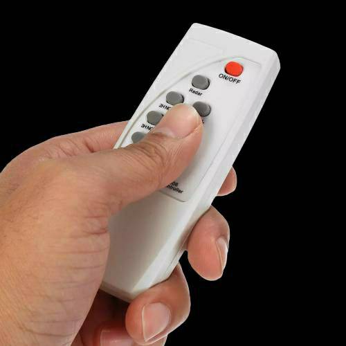 โคมไฟถนนโซล่าเซลล์ UFO 2000W ปรับไฟสว่างได้ทั้งกลางวัน กลางคืน Solar street lights